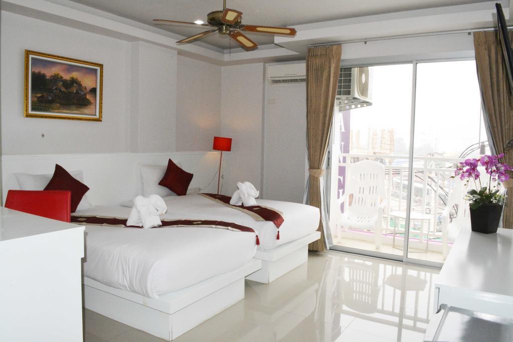 แองเจลินา เกสต์เฮาส์ Patong ห้อง รูปภาพ